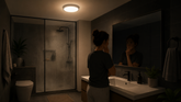 Pourquoi l’éclairage de la salle de bain paraît-il souvent trop sombre
