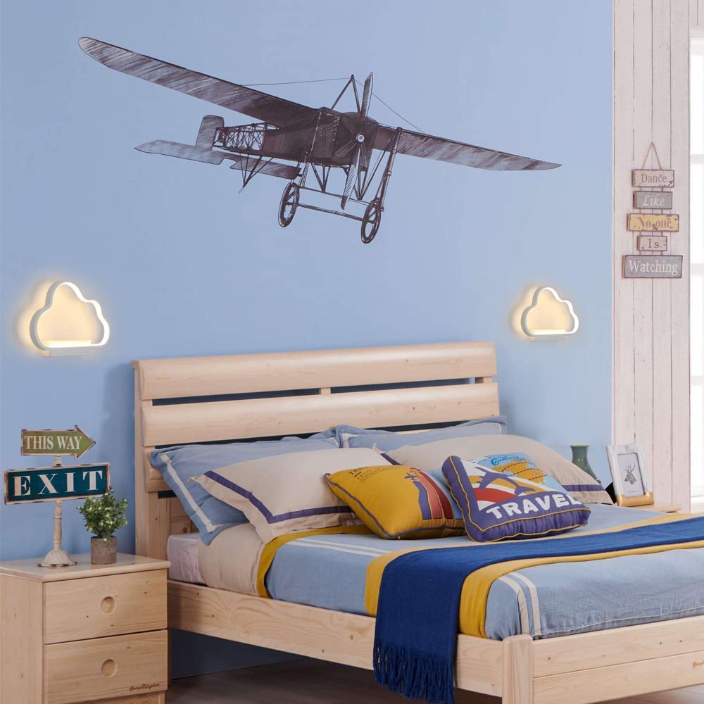 💡 Une touche de douceur pour la chambre d'enfant : le luminaire mural en forme de nuage 🌙☁️