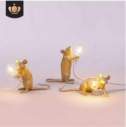 Lampe Mouse, Lampe De Table Créative Résine, Chambre Lampe de Table, Chevet Lampe, C'est la Lumière Parfaite Pour la Maison et n'importe Quel Endroit Que Vous Aimez- Debout D'or